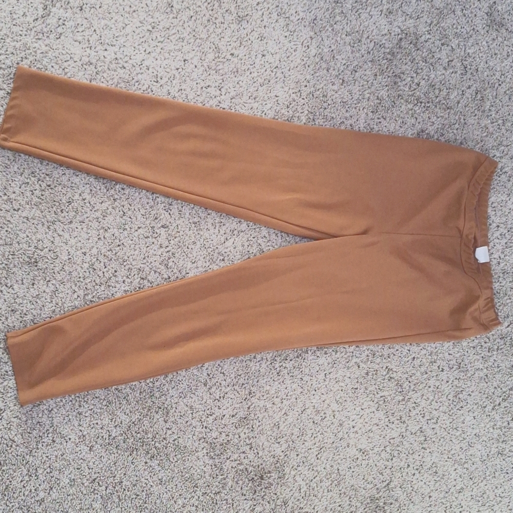 The zig zag stripe brand pants